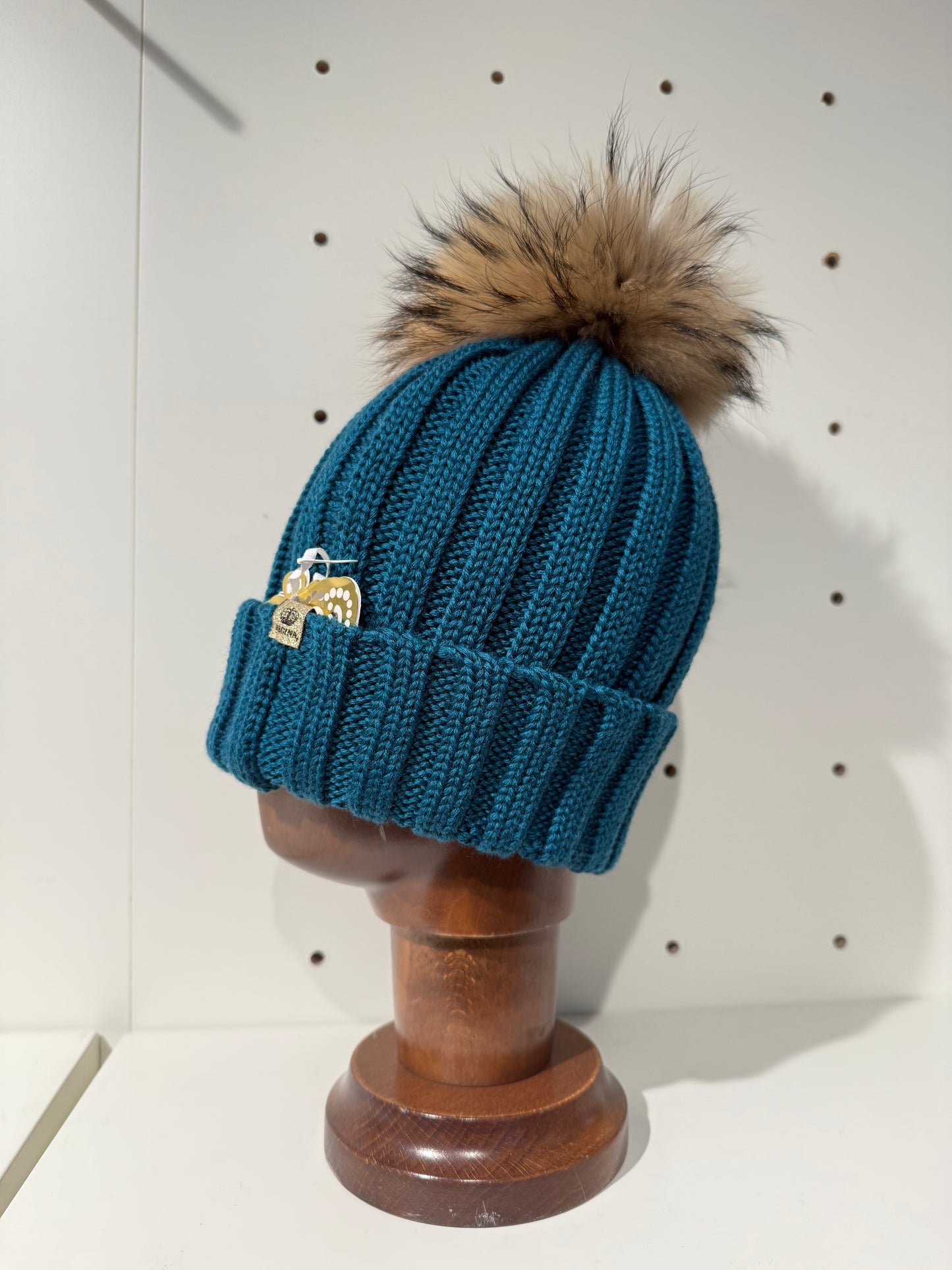 Cappello di Lana Regina con Pompon