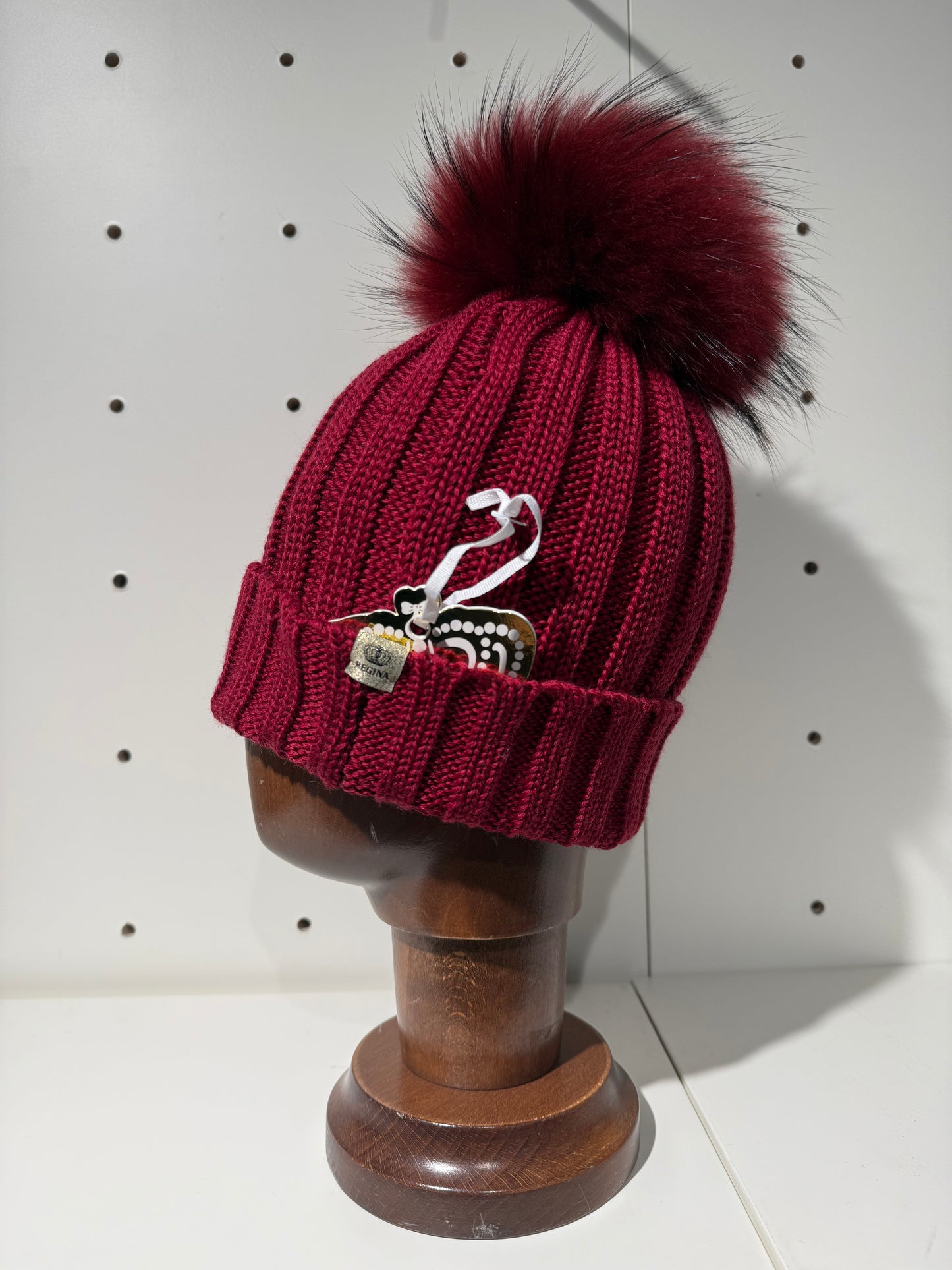 Cappello di Lana Regina con Pompon