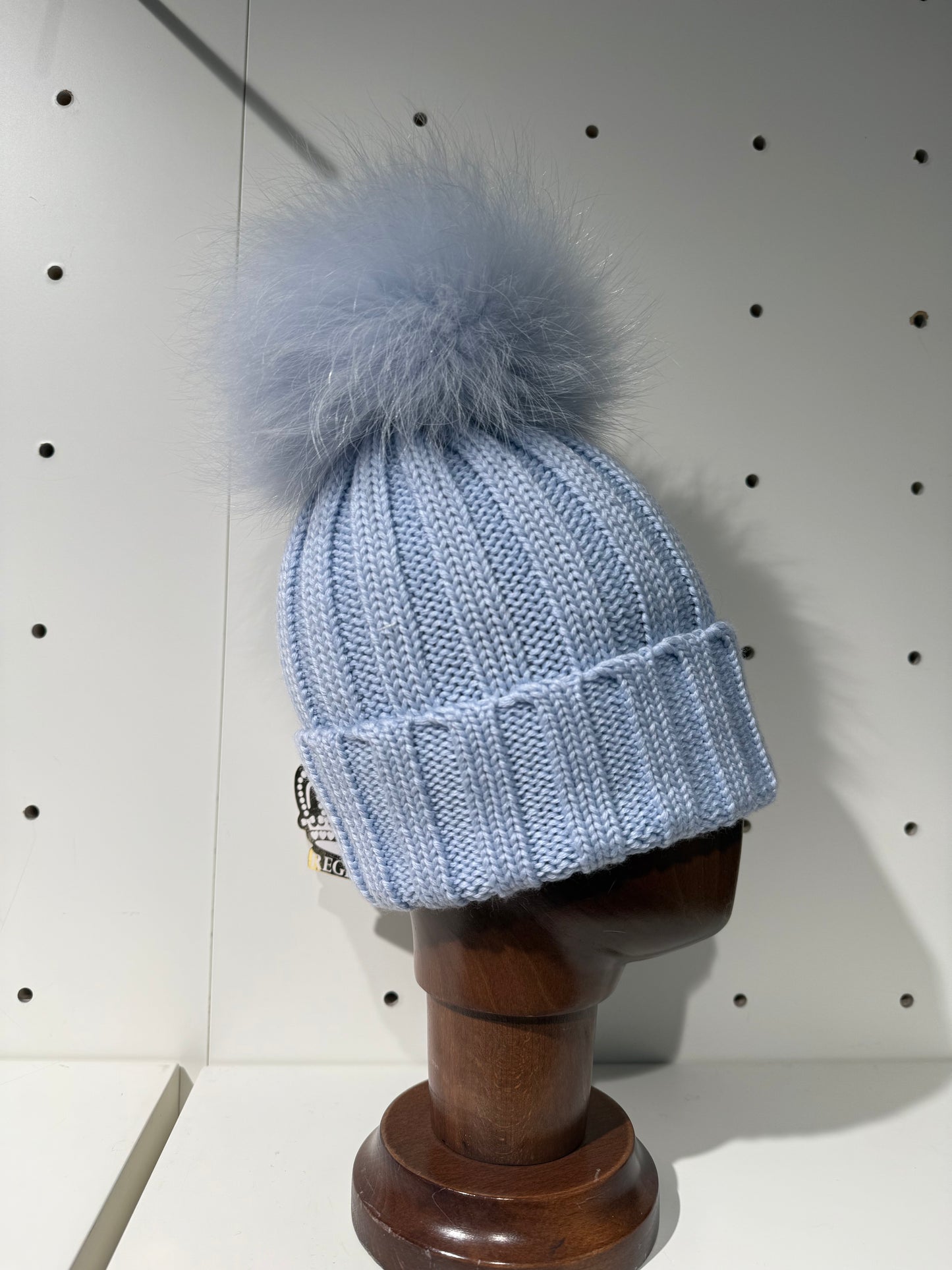 Cappello di Lana Regina con Pompon